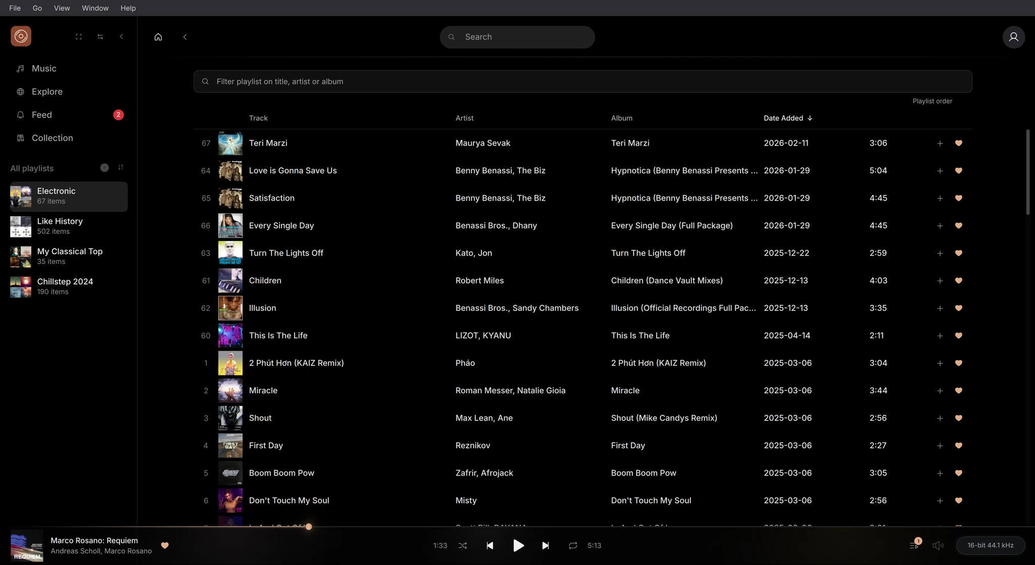 The Electronic playlist in Cacao Player with the Cacao theme.